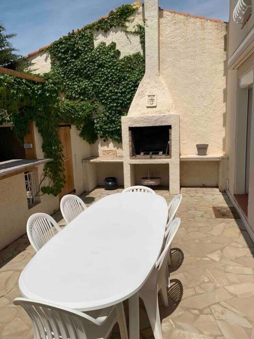 Jolie Villa Piscine A 15 Min Du Barcares Салс-льо-Шато Екстериор снимка